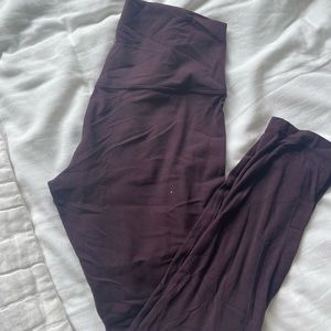 lululemon burgundy leggings align